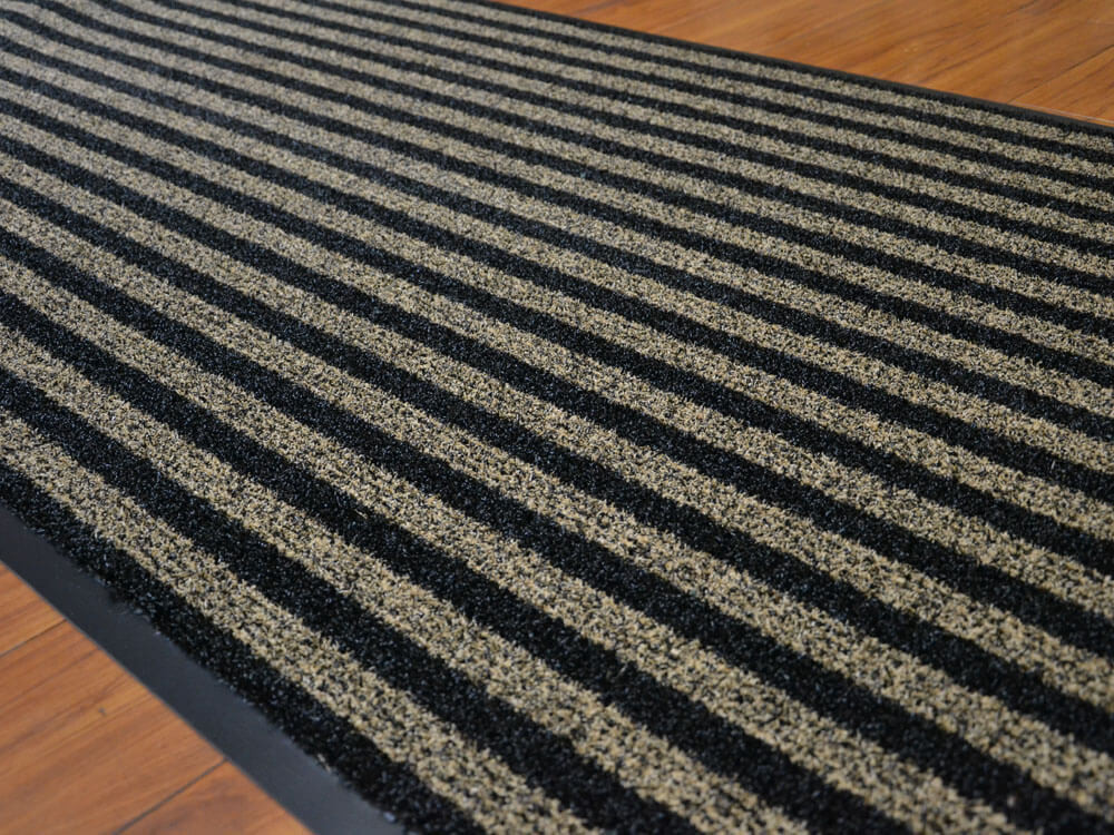 Zebra 61 béžovočerná