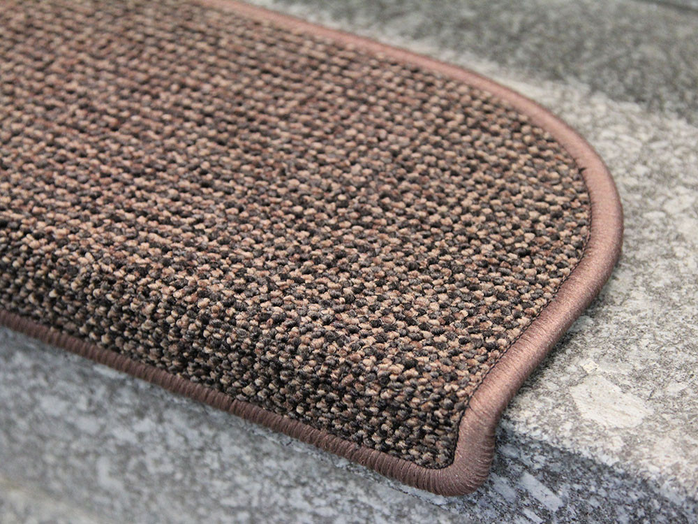 Výroba schodišťových nášlapů TYP B