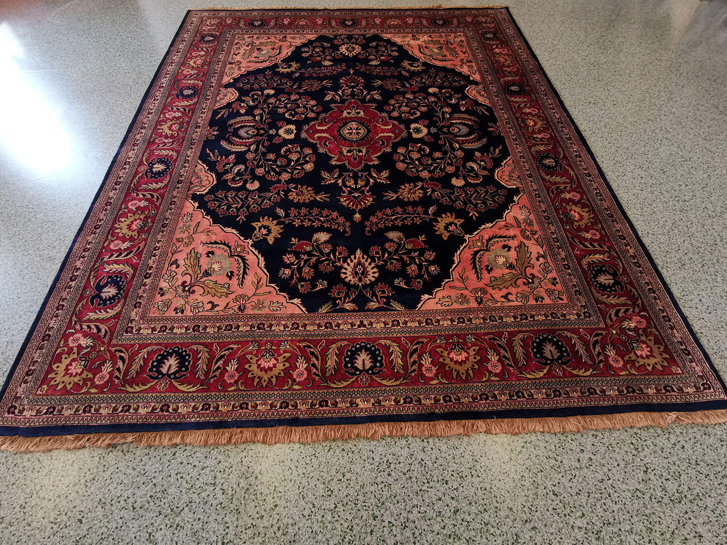 Indo Sarugh 69512787