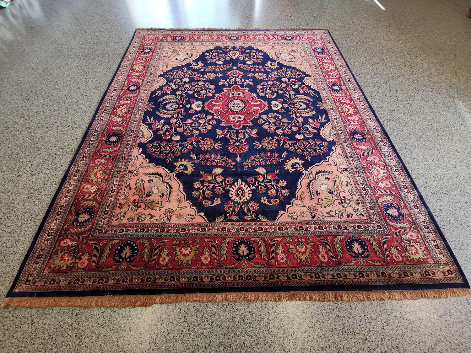 Indo Sarugh 69512787