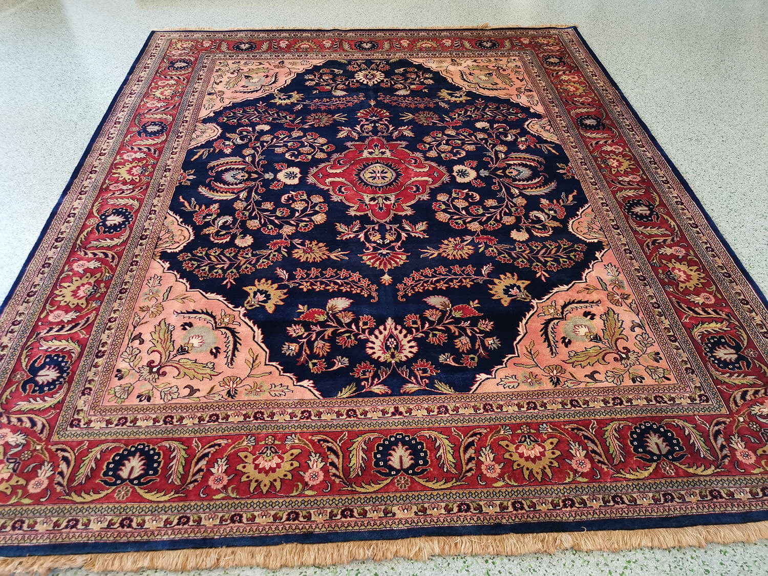 Indo Sarugh 69512787