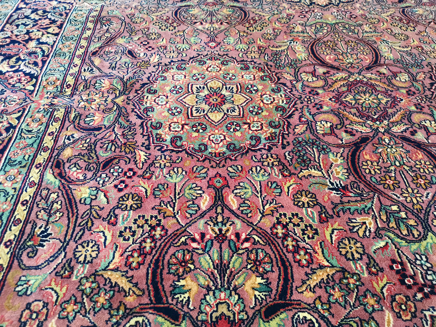 Indo Sarugh 44482051