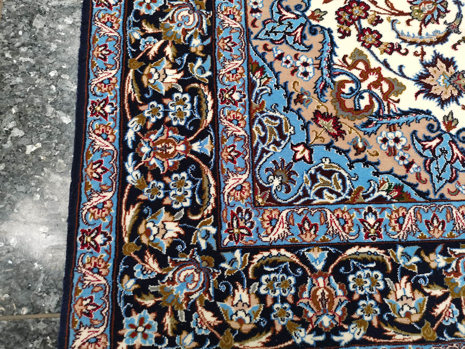 Esfahan Irán 8131-9860