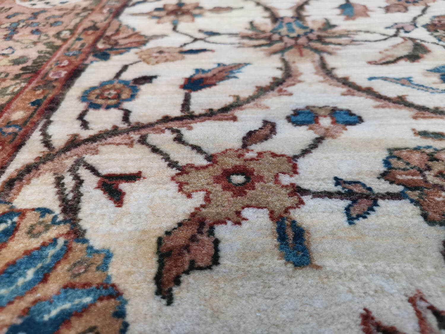 Samarkand Moghal 01 creme - pfirsich