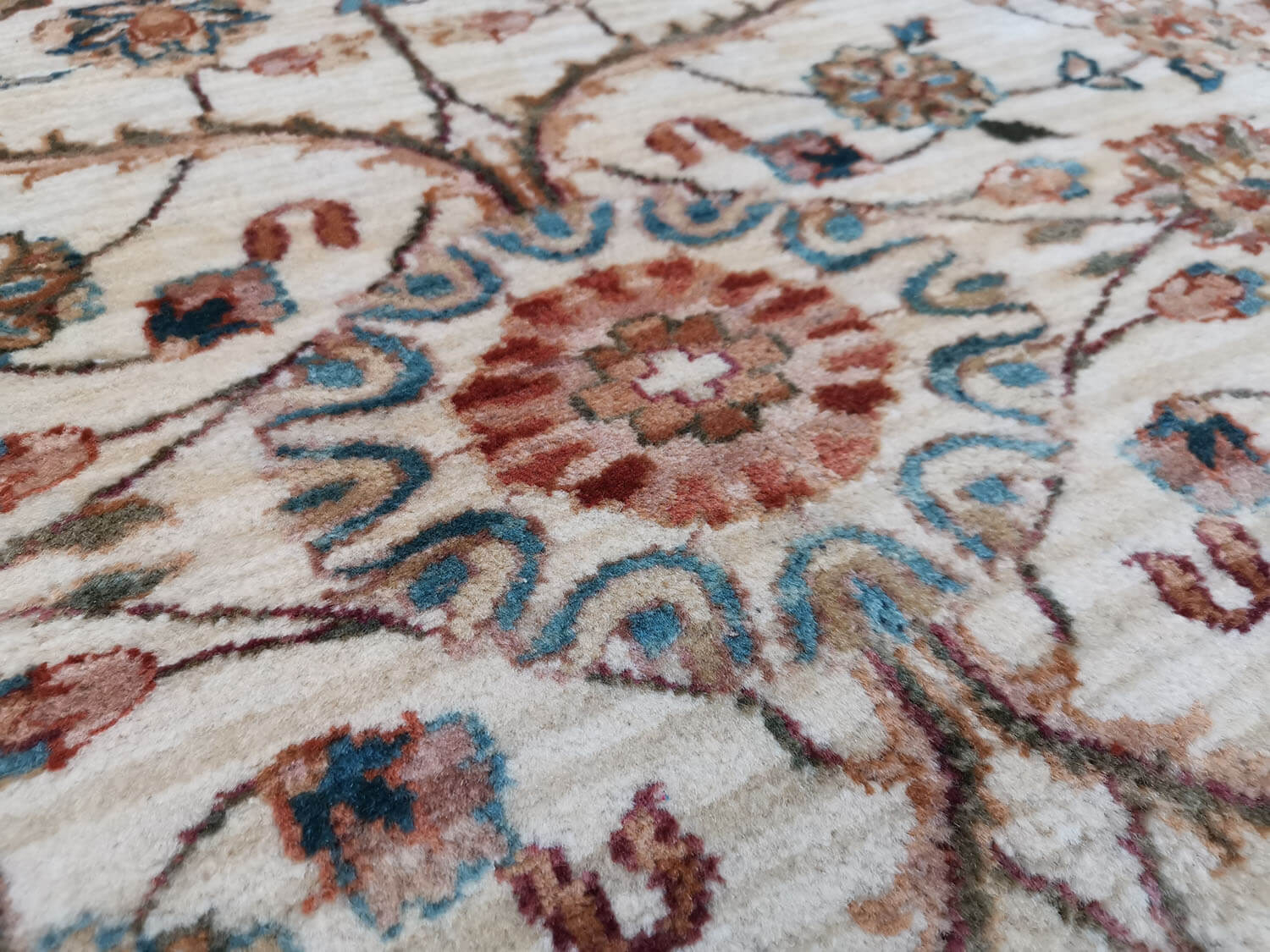 Samarkand Moghal 18 creme - pfirsich