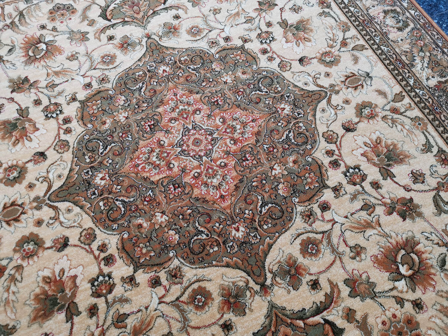 Hathor sahara Isfahan