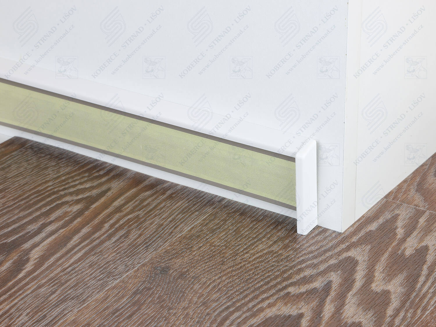 Kobercová lišta TL 51 117 bílá