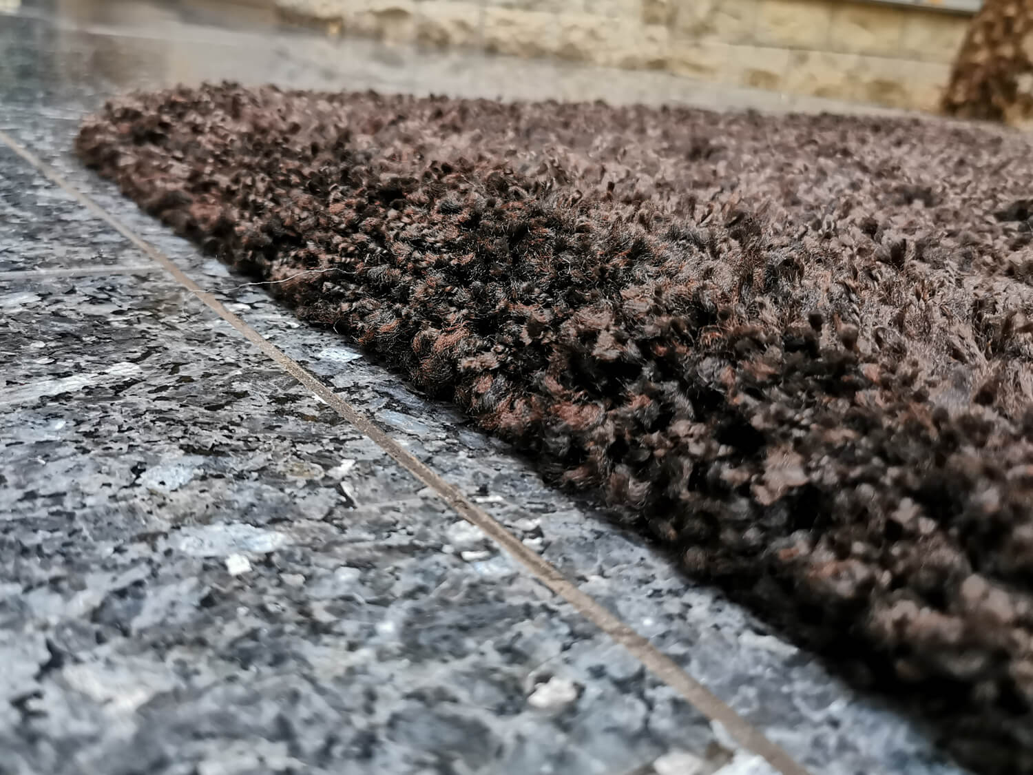 Luxury Shaggy 7001-430 brown chocolate