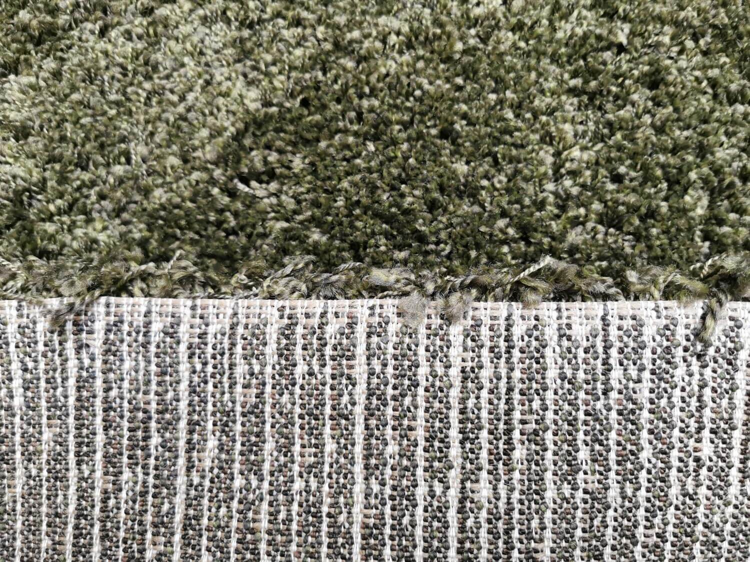 Luxury Shaggy 7001-440 olive dark