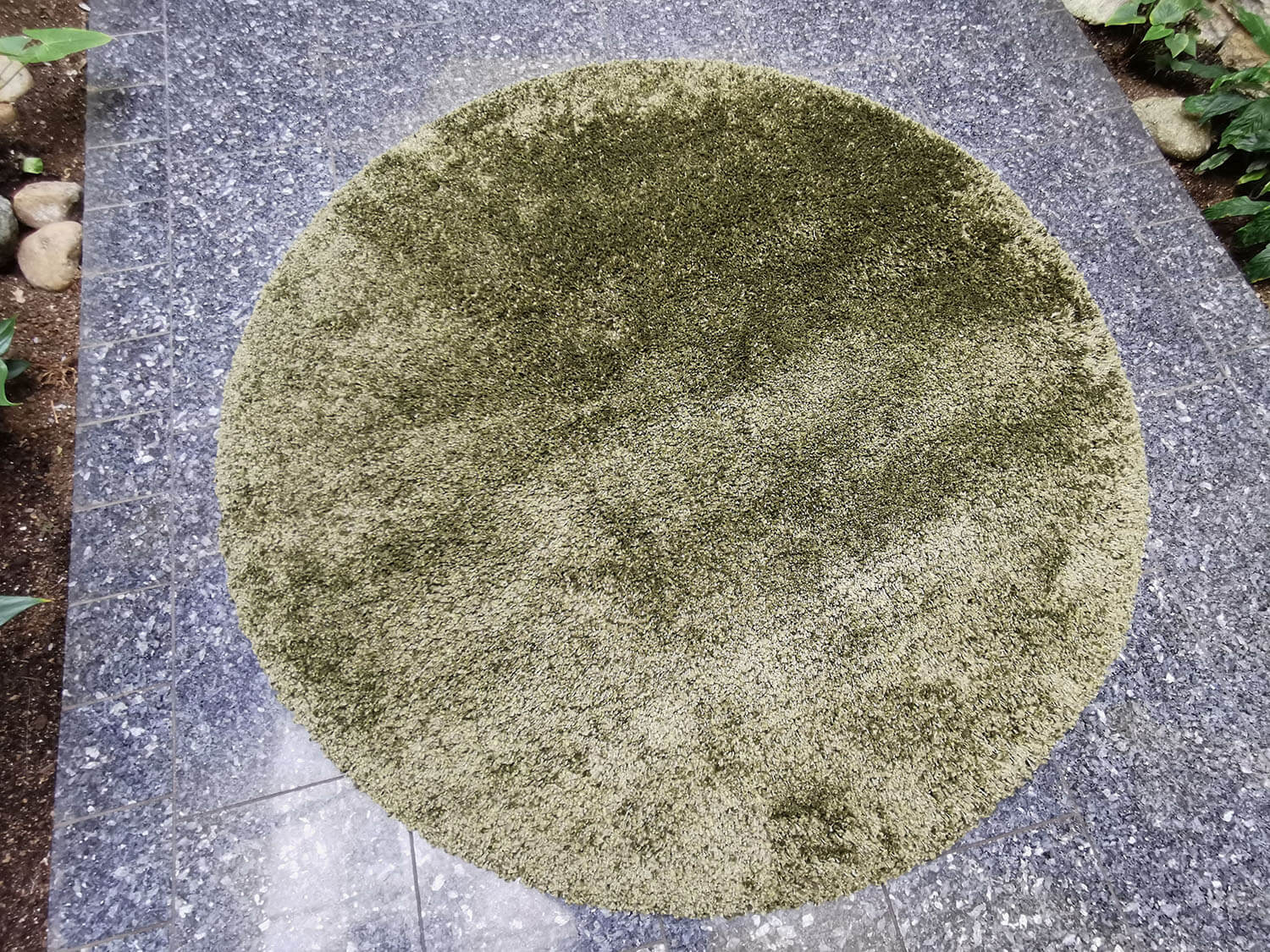 Luxury Shaggy 7001-440 olive dark kruh