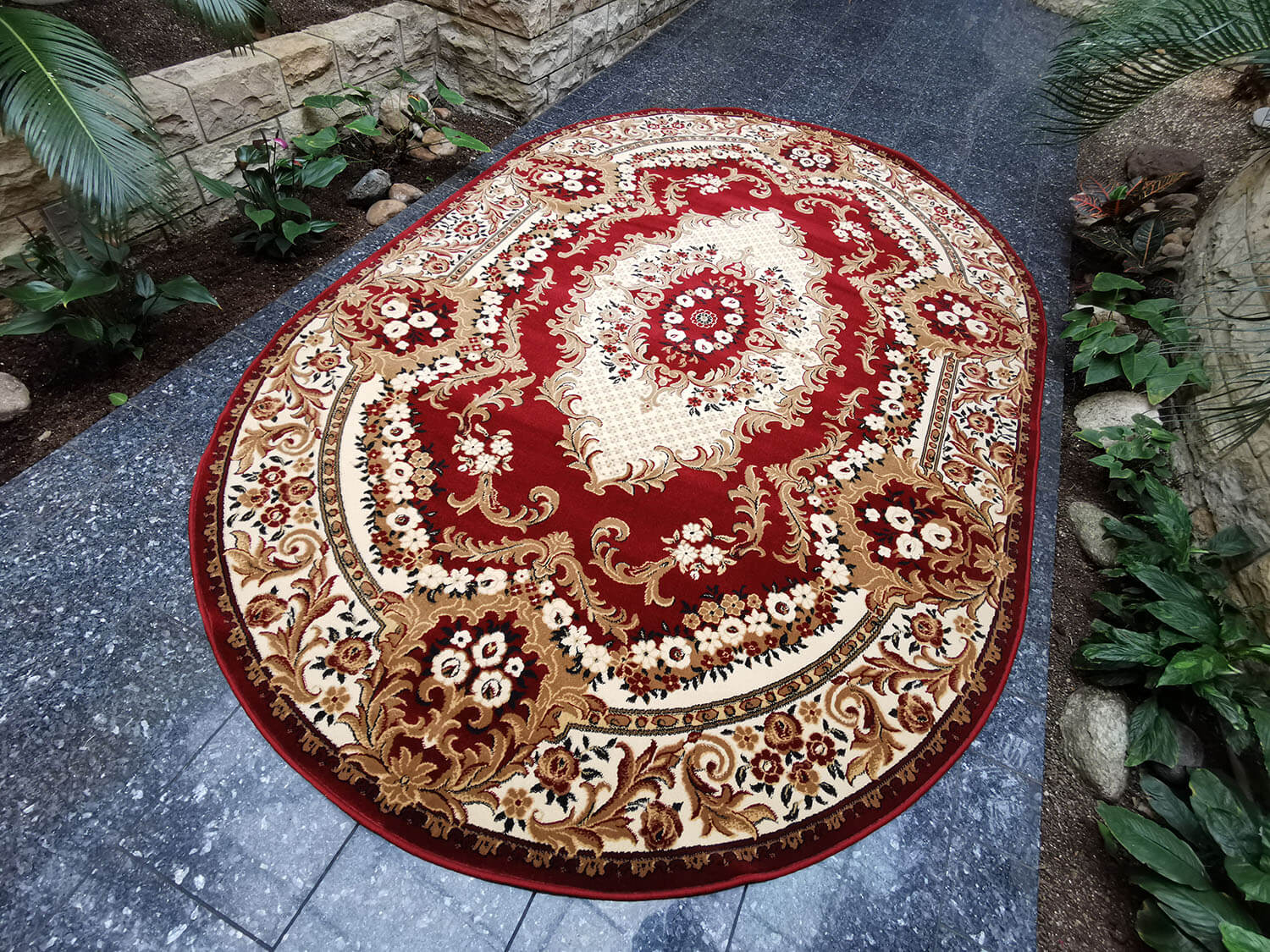 Krolewski bordo ovál