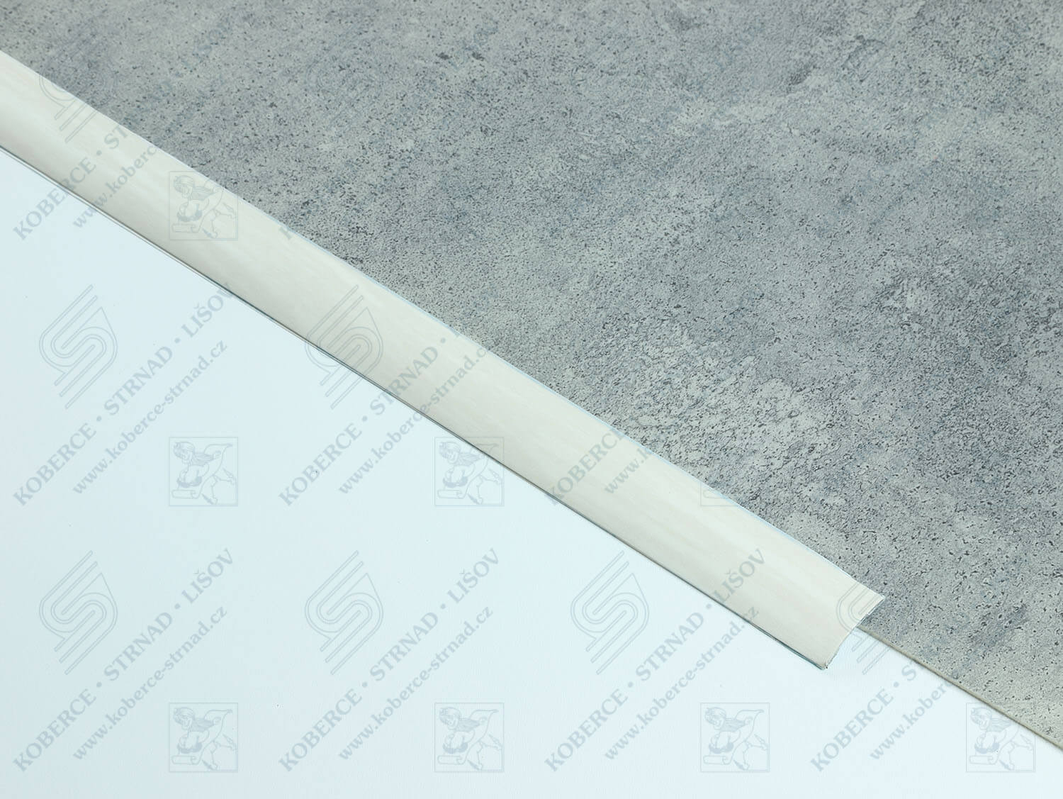 Oblouk 30 mm Profilpas 09 přechodová lišta samolepící 70319