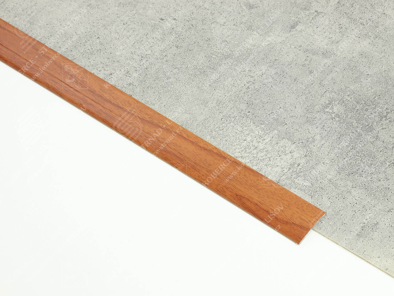Plochá 38 mm H80 Merbau přechodová lišta samolepící 11538805