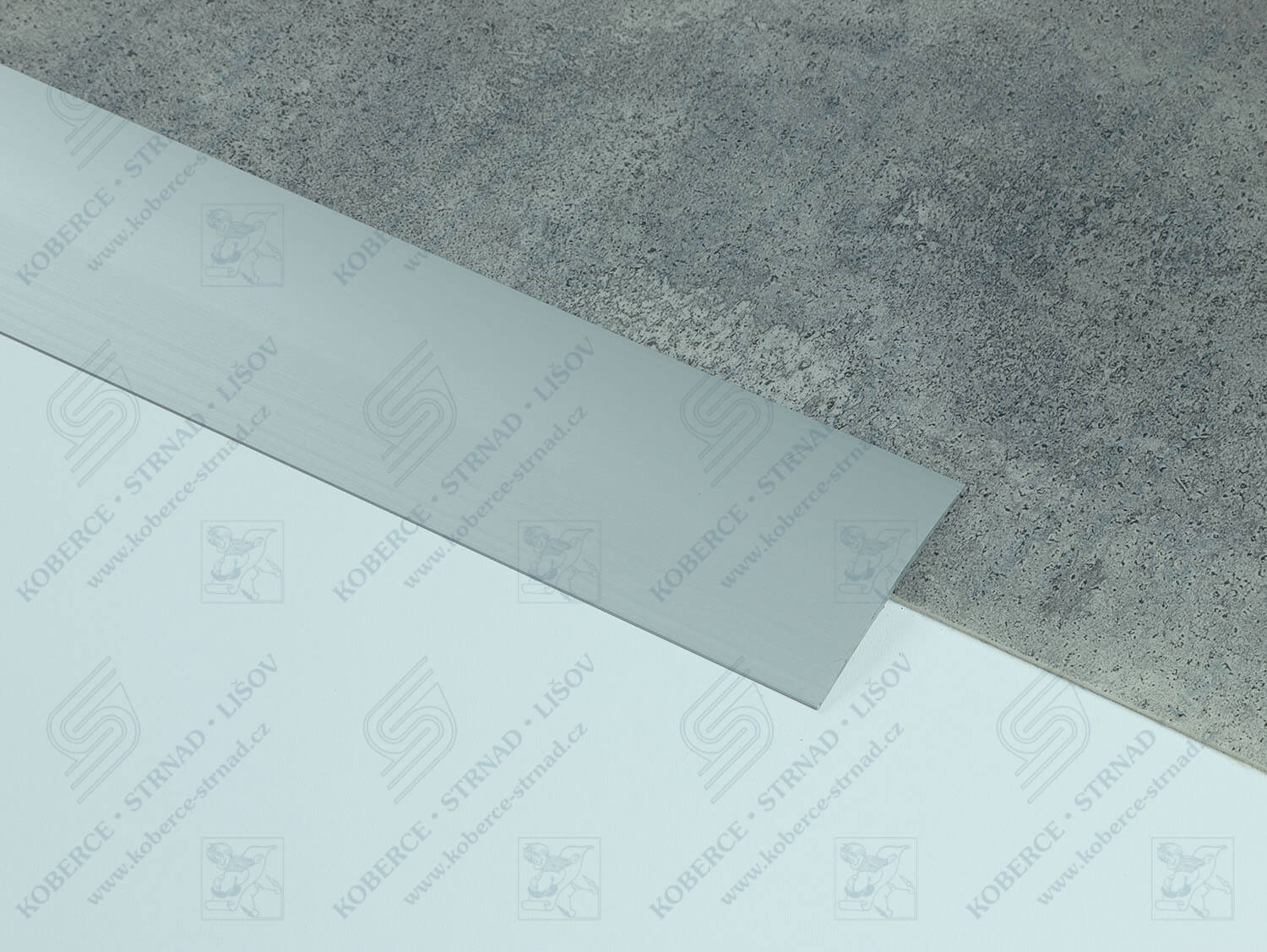 Oblouk 80 mm stříbrná přechodová lišta k přilepení