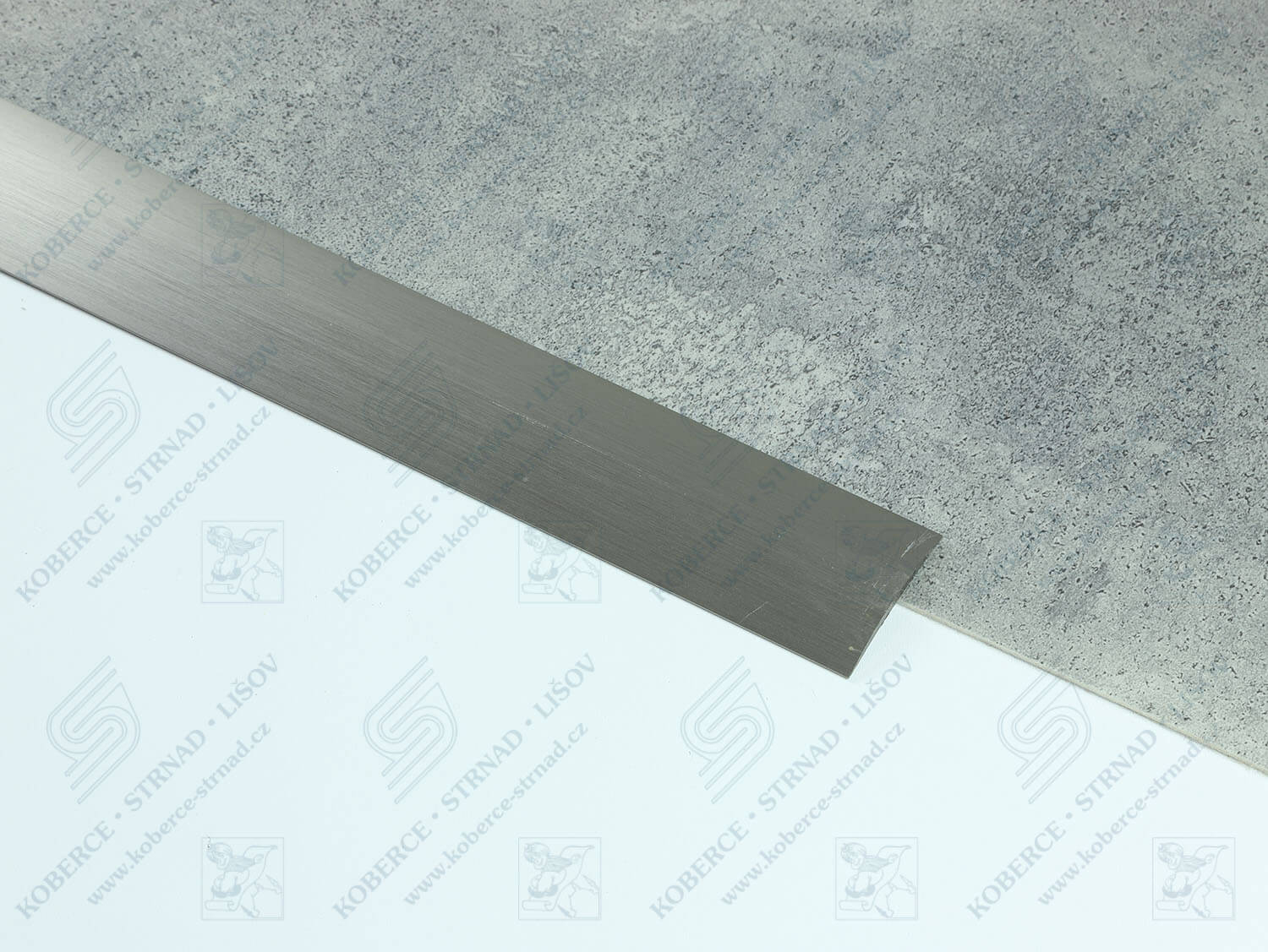 Oblouk 50 mm inox přechodová lišta samolepící