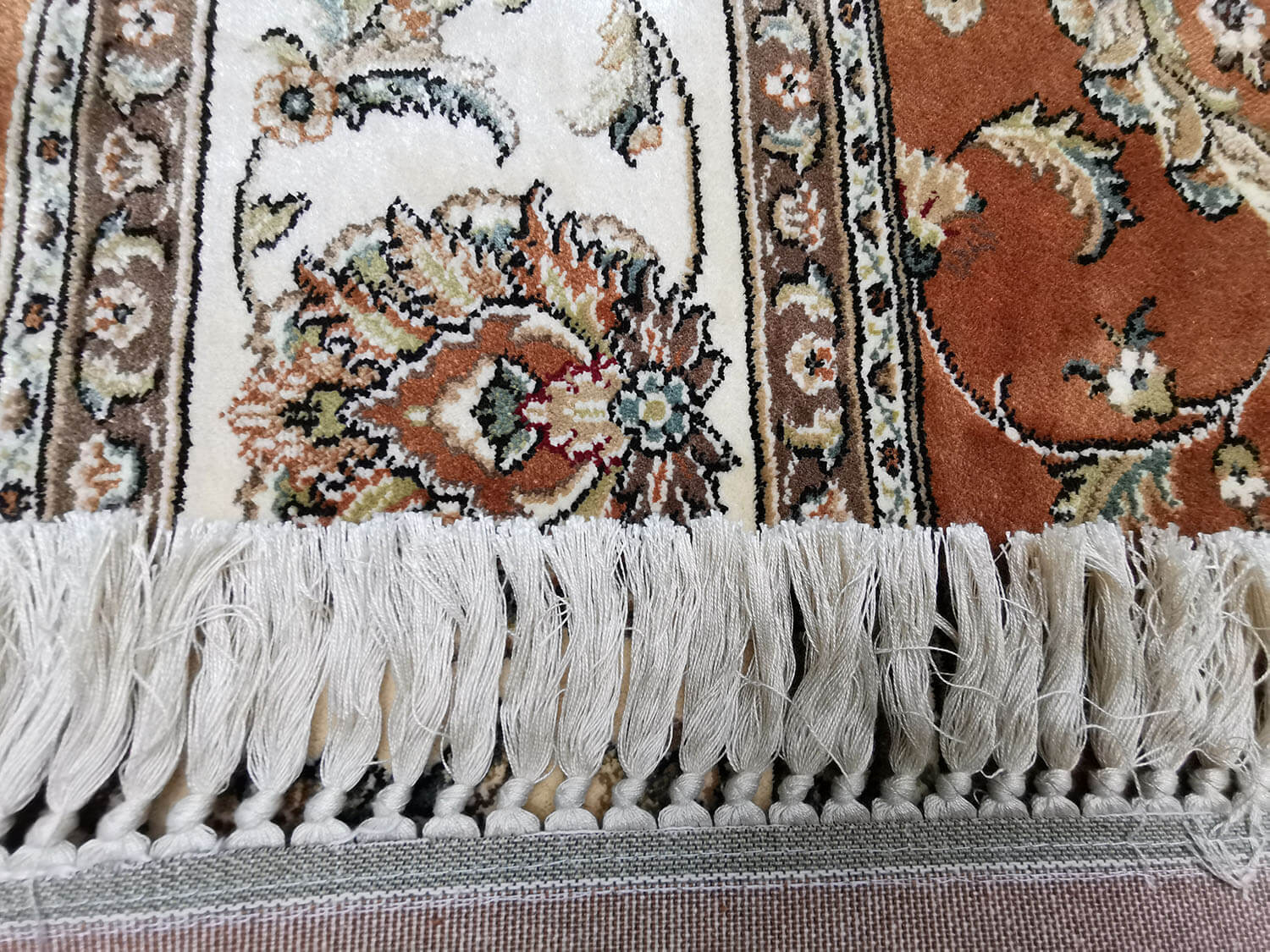 Beluchi 9880806-8262