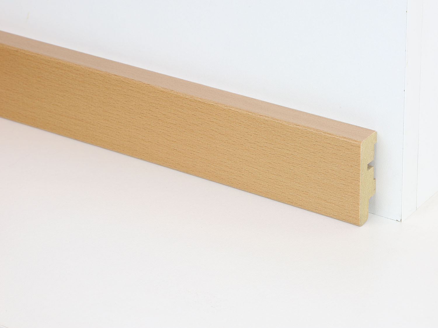 SL6 buk 1601974/E001 Parador soklová lišta dýhovaná