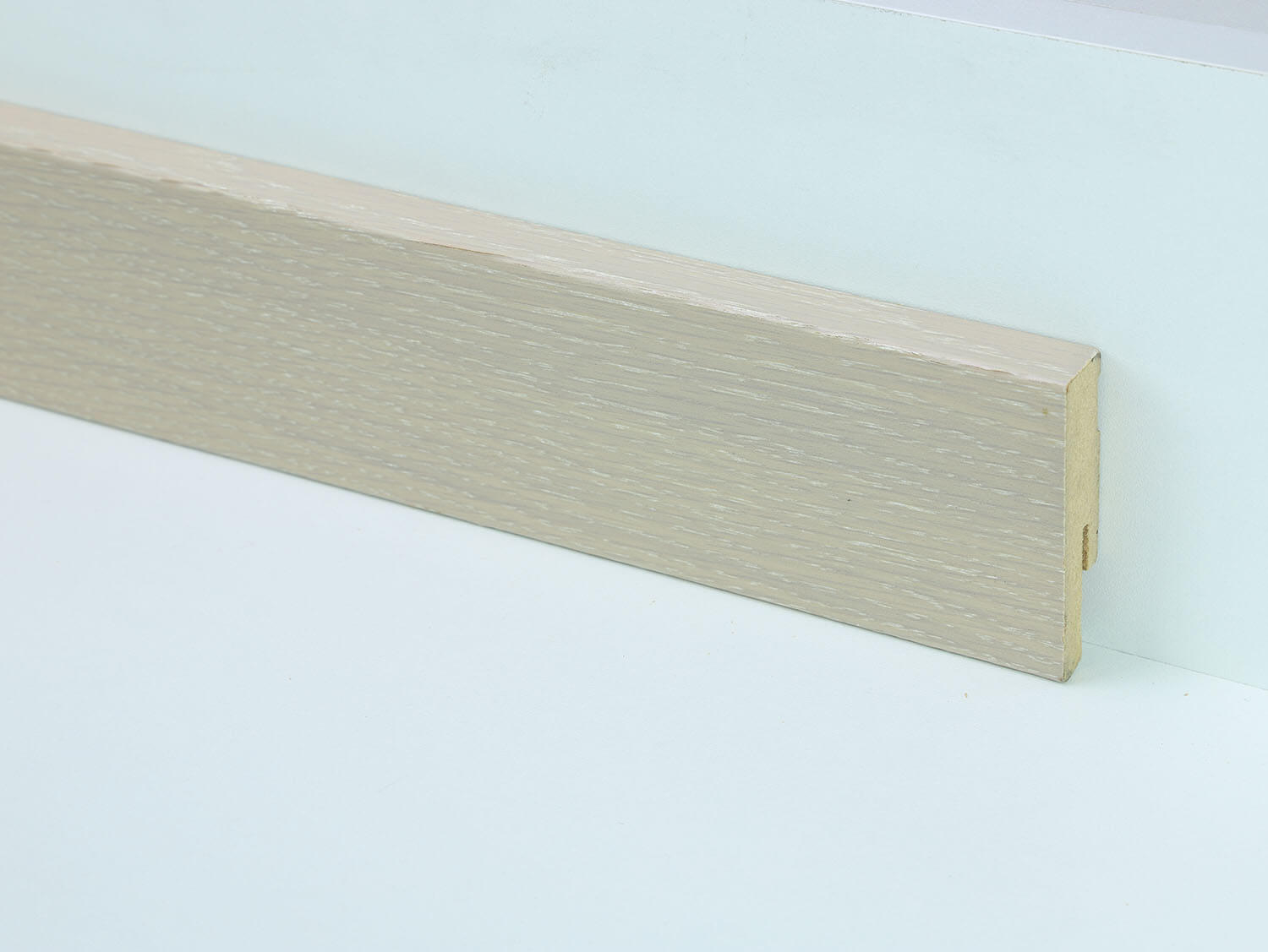 SL18 dub bílý 1518383/E007 Parador soklová lišta dýhovaná