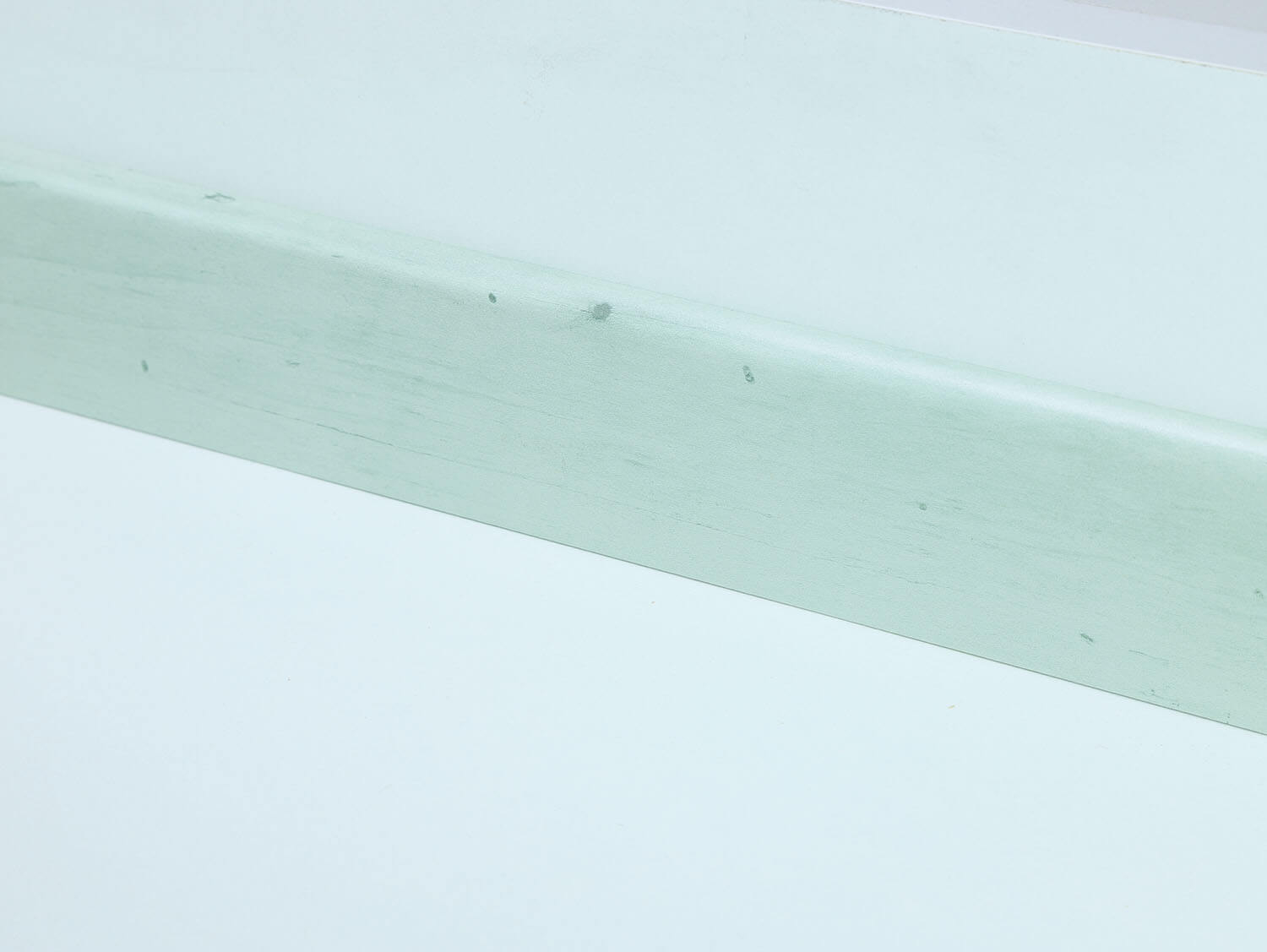 Berry HDF60 PL069 soklová lišta