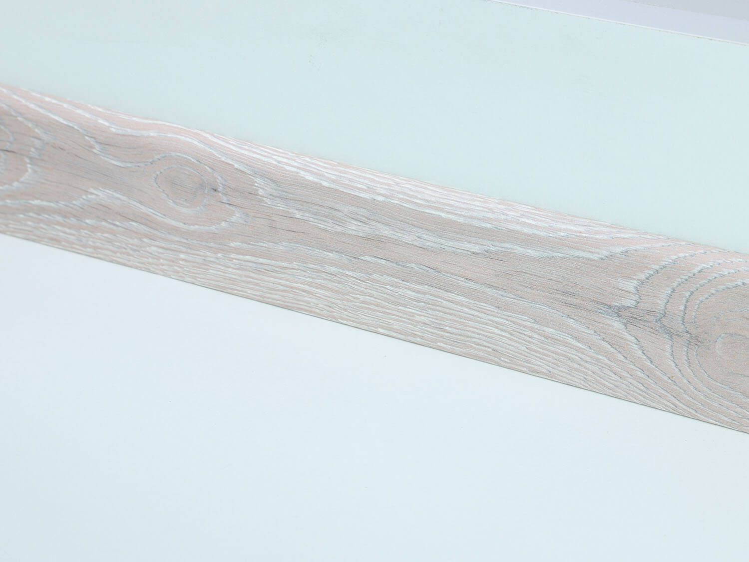 Berry HDF60 PL265 soklová lišta