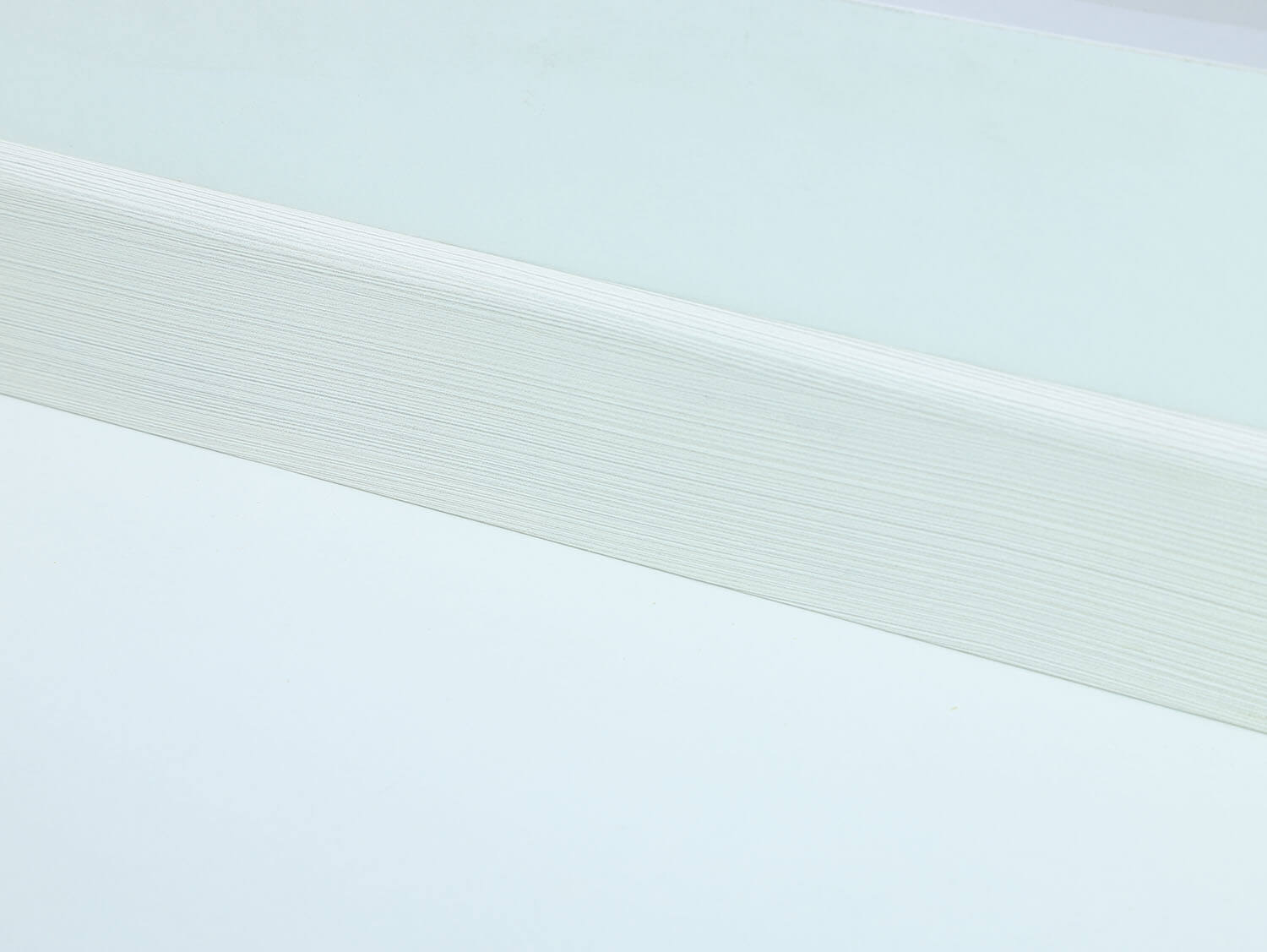 Berry HDF60 PL332 soklová lišta