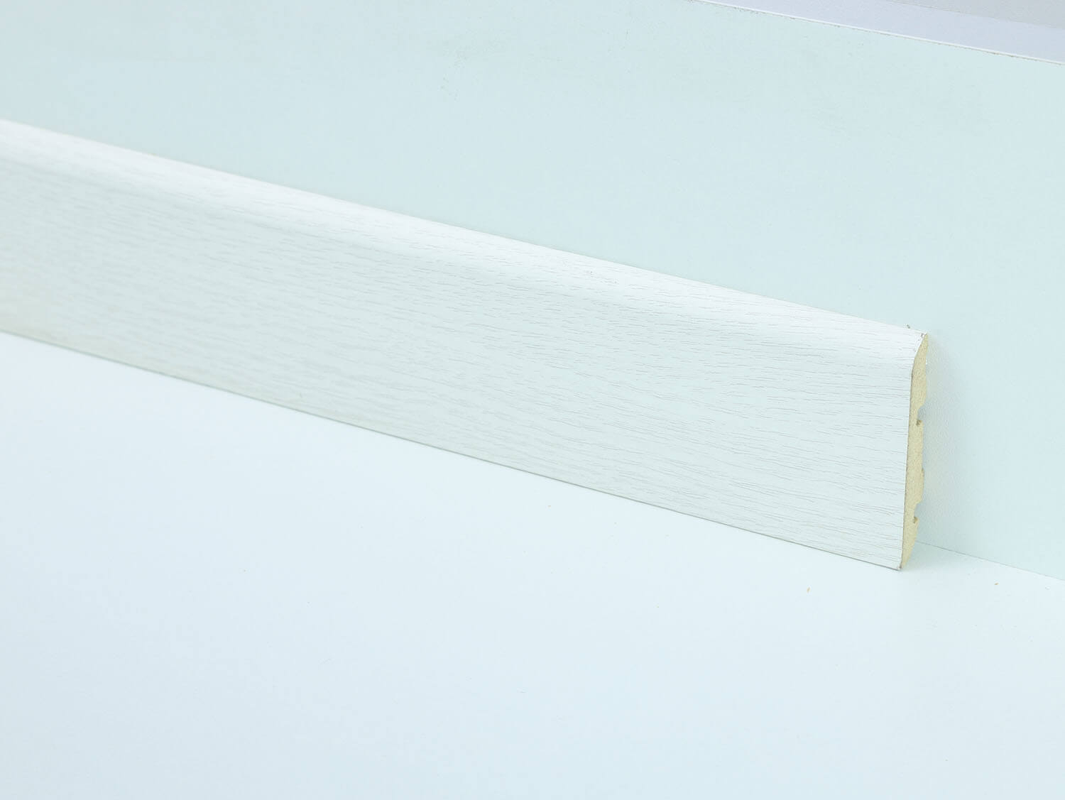 Berry HDF60 9320-3866 soklová lišta