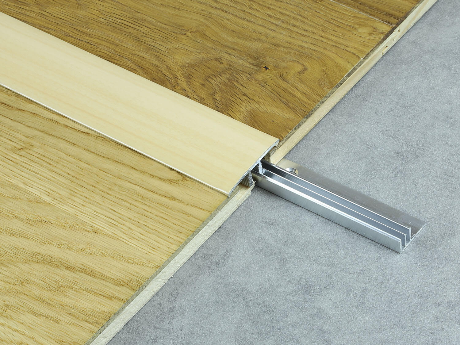 588 H40 Javor Küberit 06288400-05