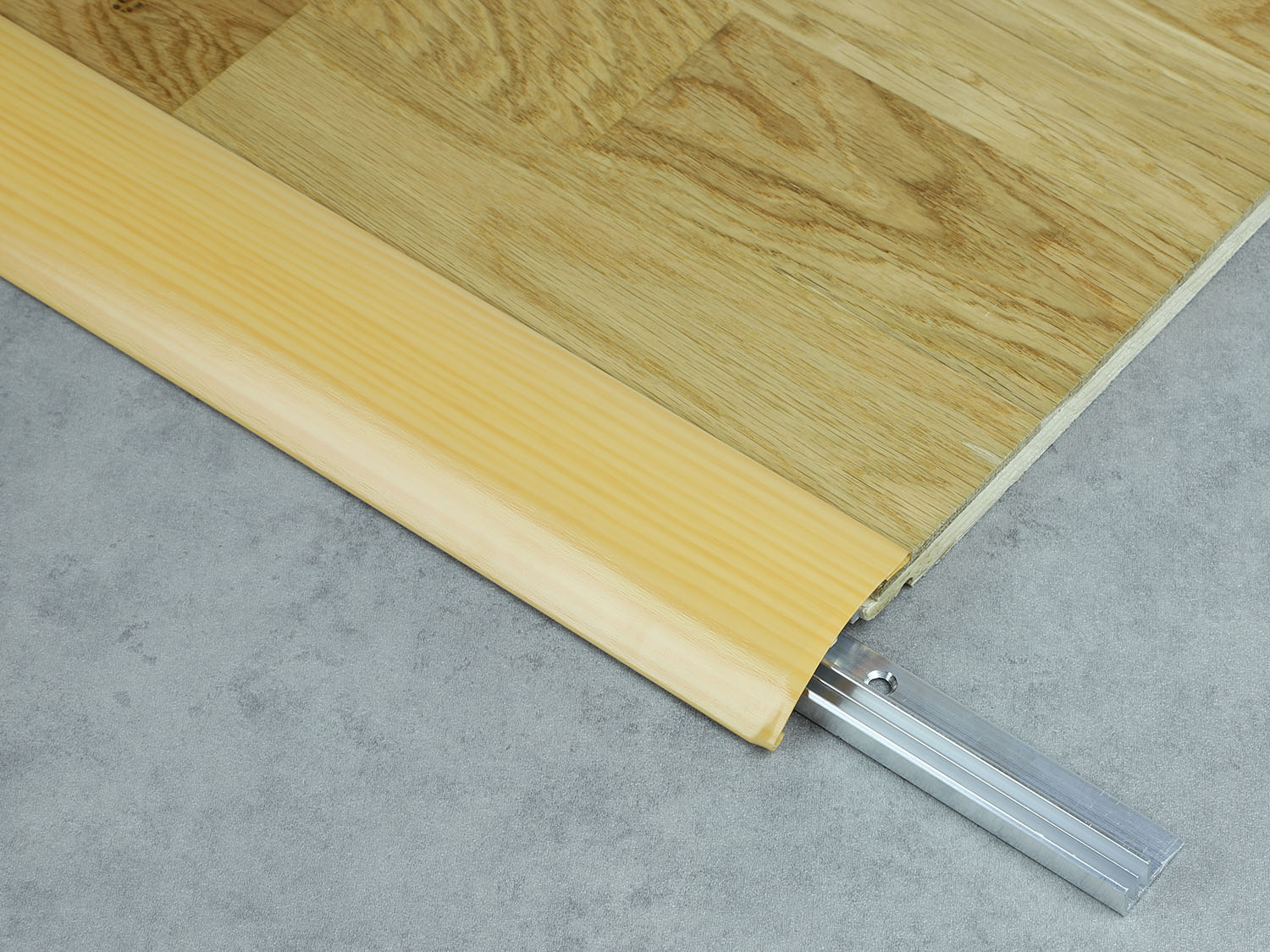 586 H10 borovice Küberit 06286100-05