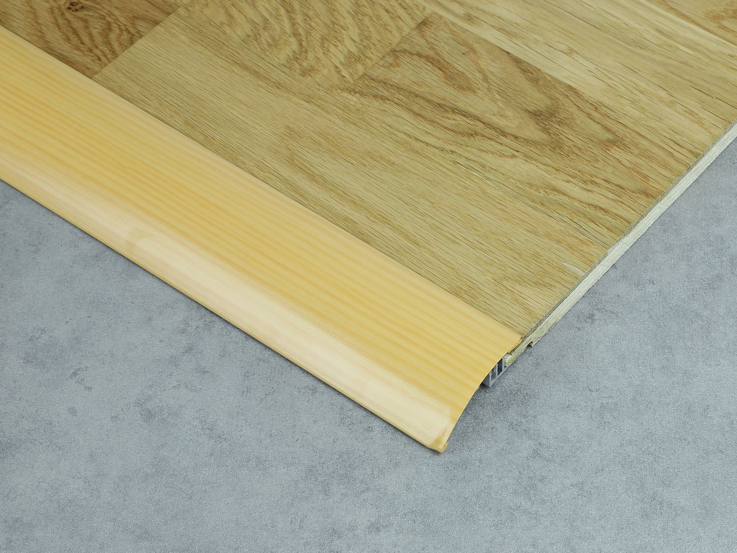 586 H10 borovice Küberit 06286100-05