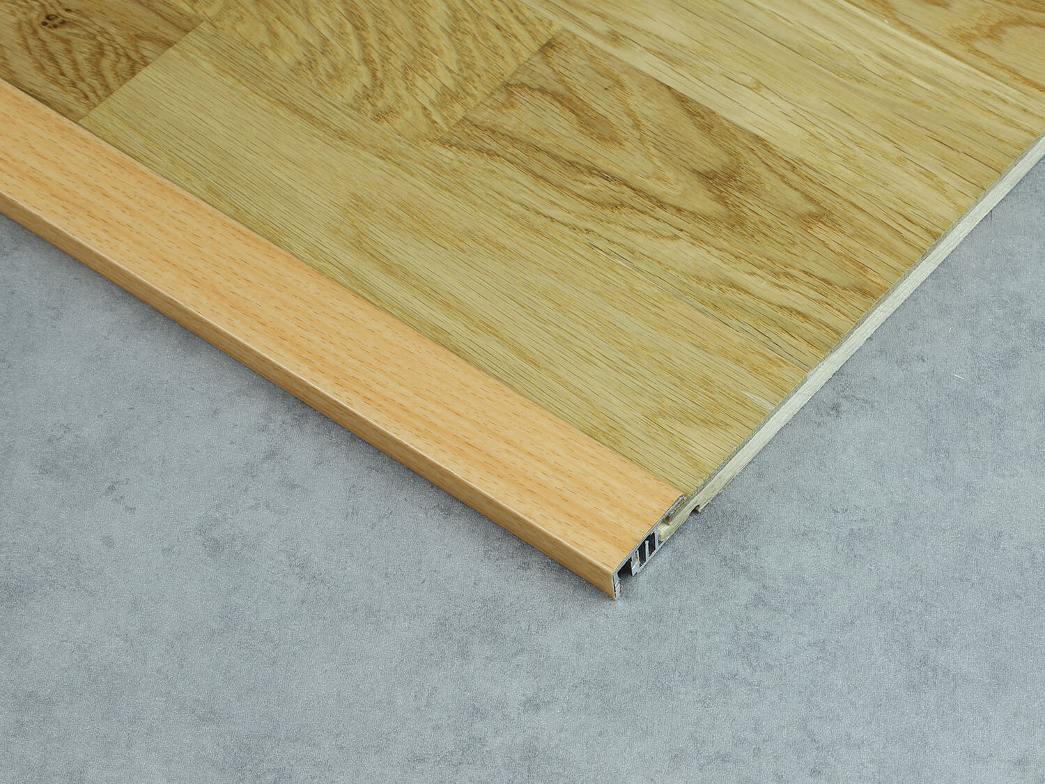 587 H20 Buk tmavý pařený Küberit 06287200-05