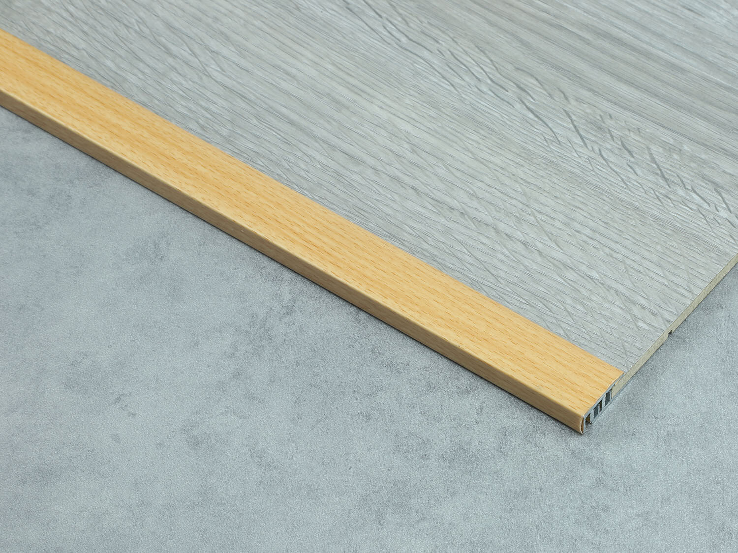 587L H20 Buk tmavý pařený Küberit 06187200-05