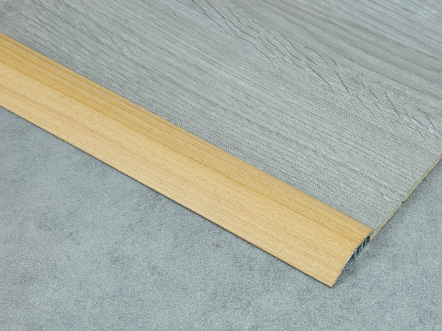 586L H20 Buk tmavý pařený Küberit 06186225