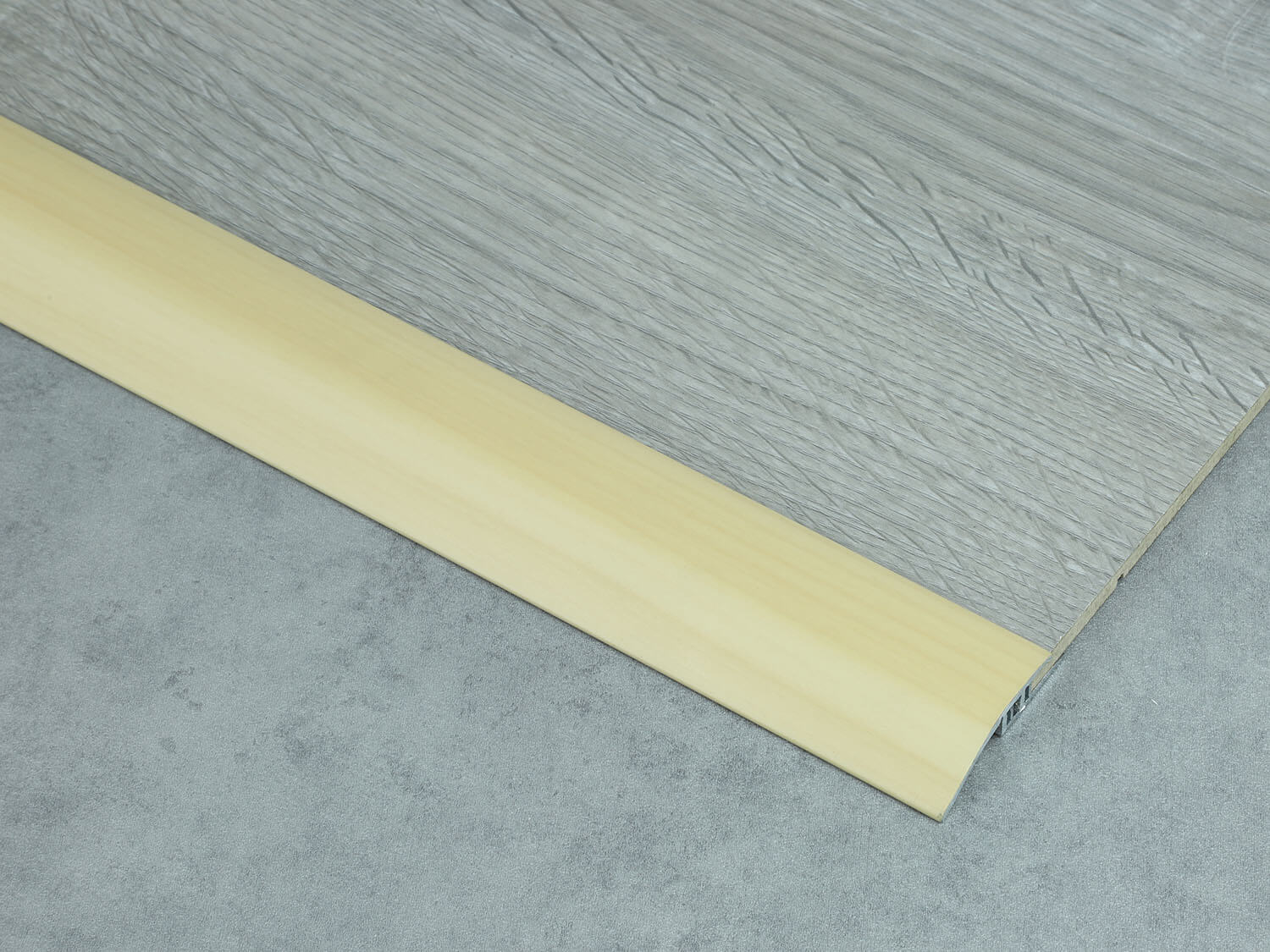 586L H40 Javor Küberit 06186400-05