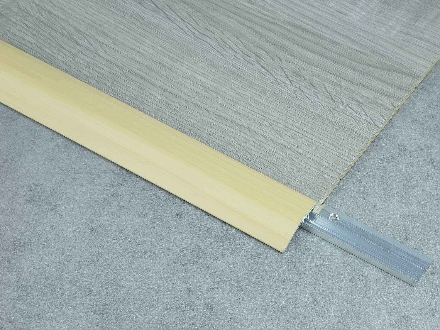 586L H40 Javor Küberit 06186400-05