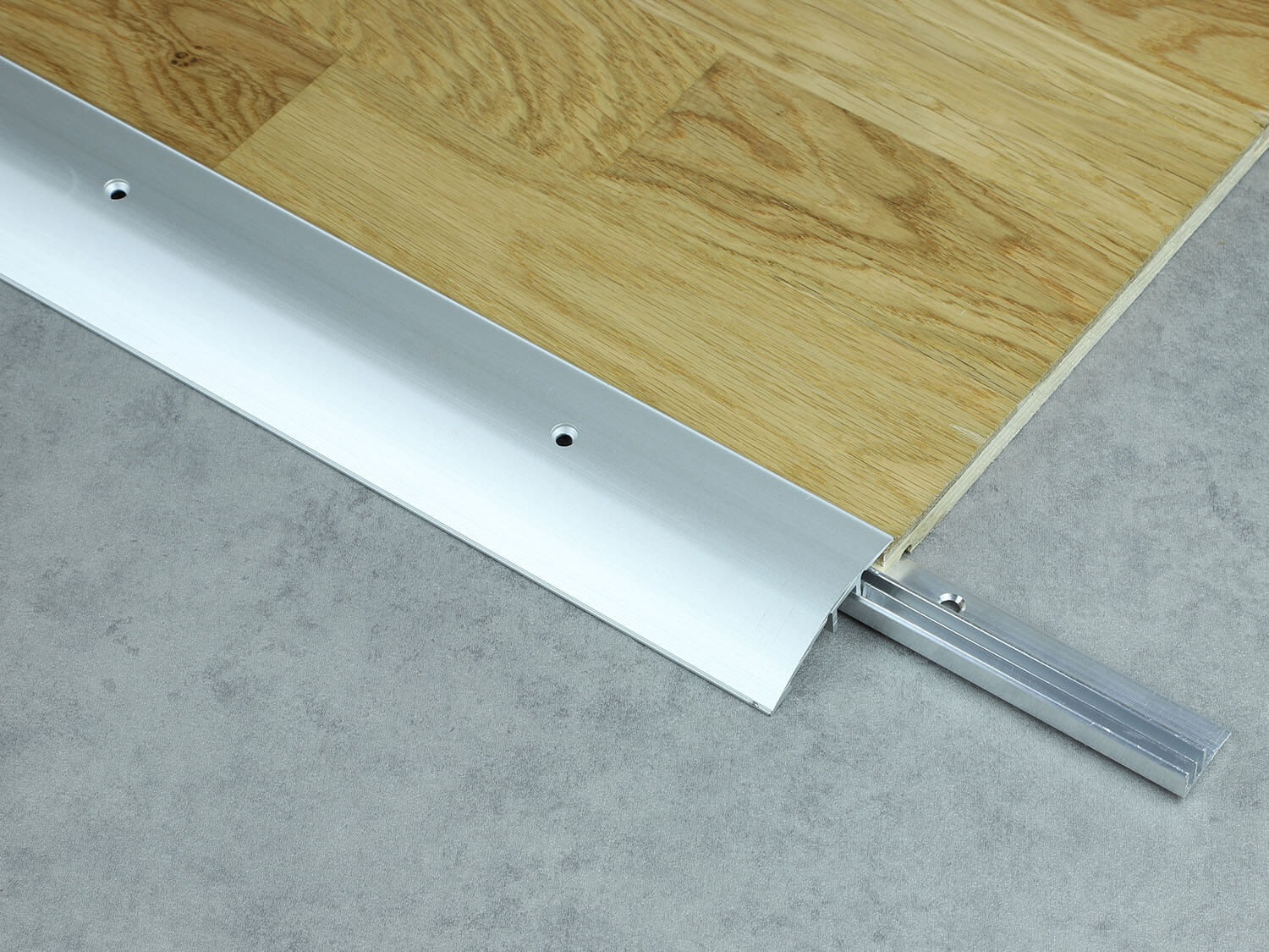 386H stříbrná Küberit 08386040-45