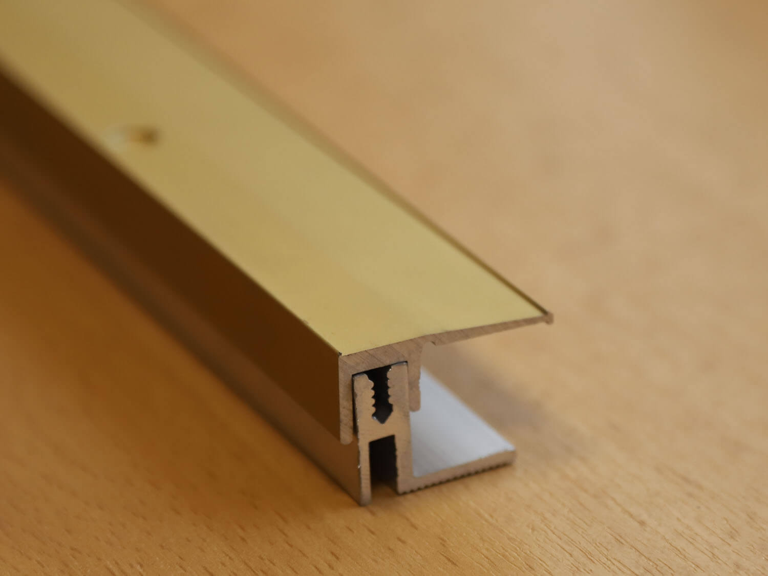 387SH zlatý Küberit 08687050-55