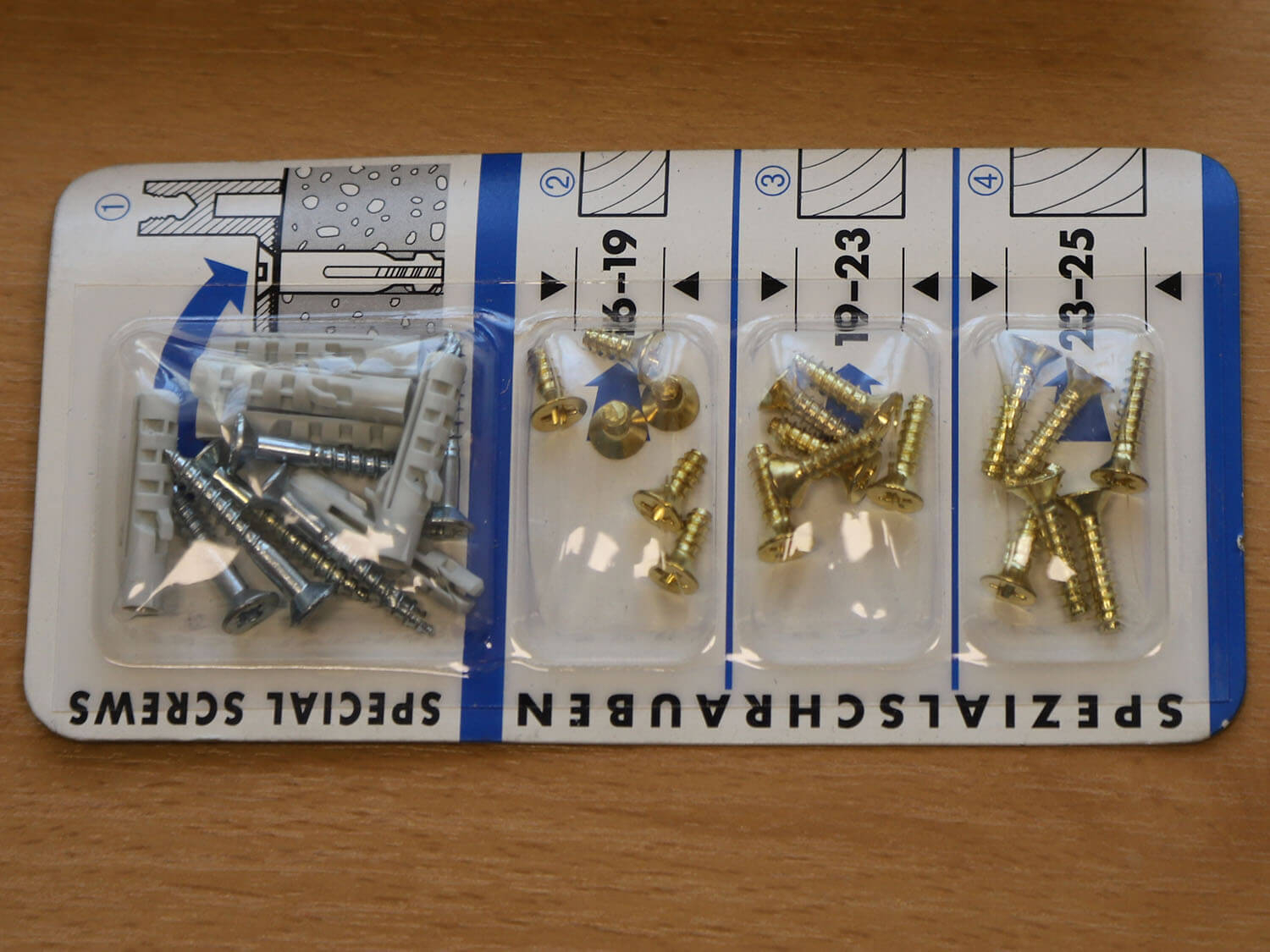 387H zlatý Küberit 08387055