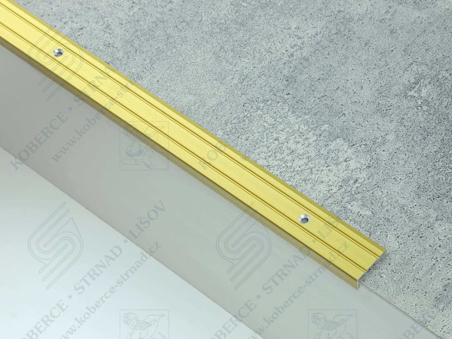 Schodová hrana 24,5x10 mm zlatá vrtaná 04601-1, 04631-8