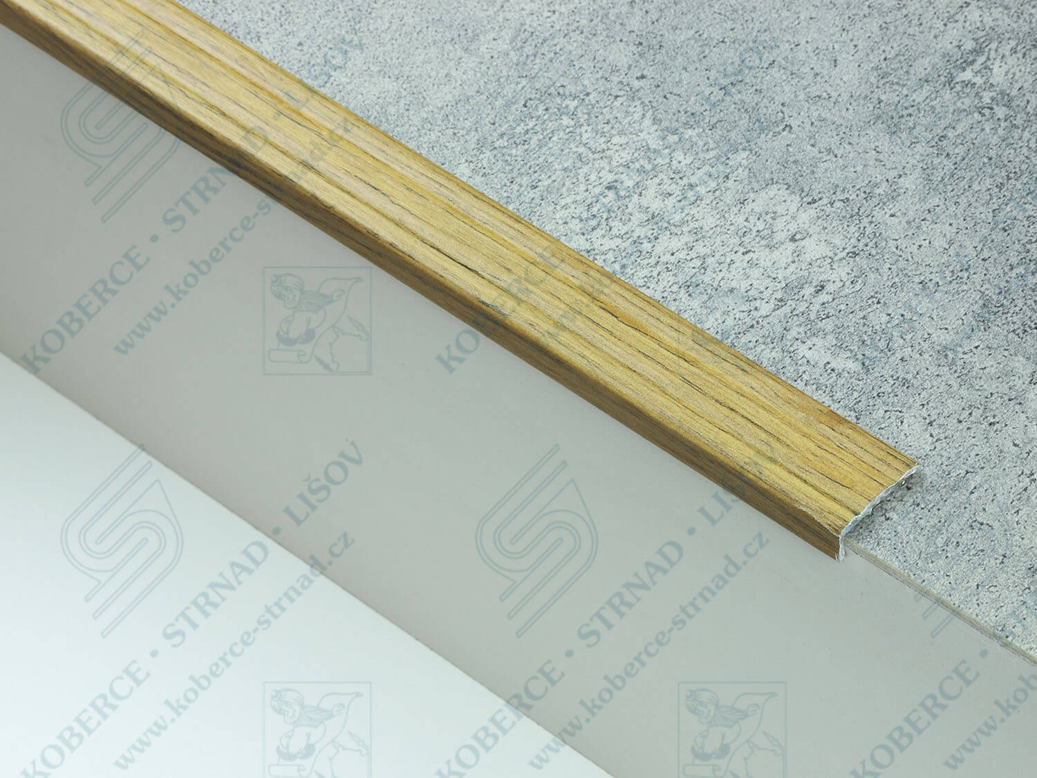 Schodová hrana 24,5x10 mm H34 dub country