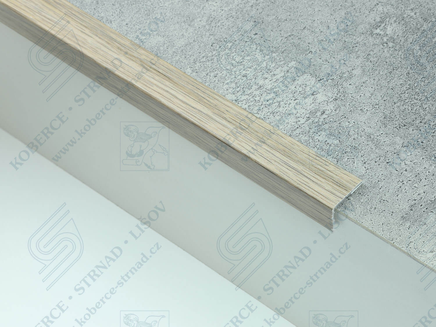 Schodová hrana 24,5x19 mm Profilpas 37 - 75305