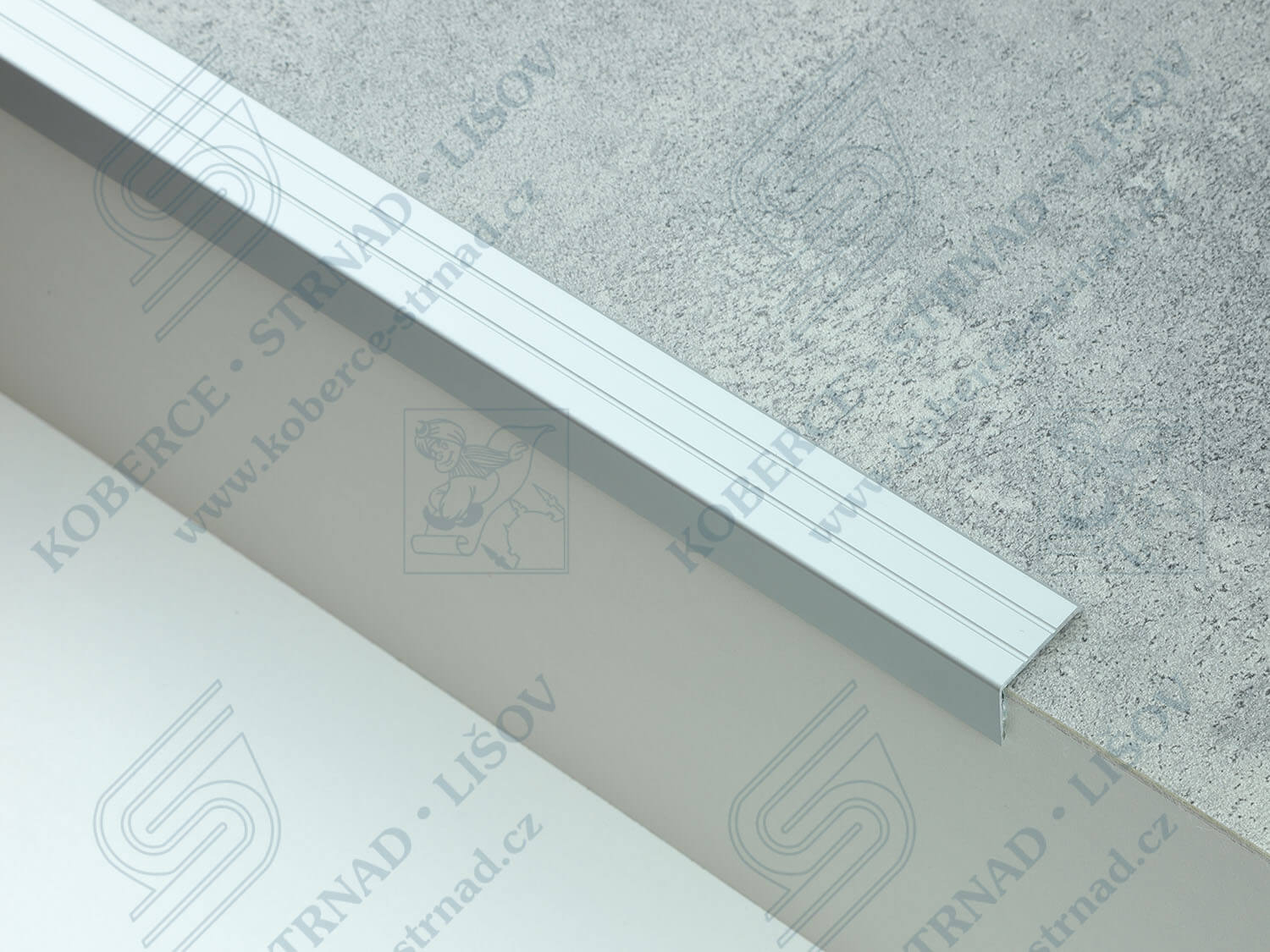 Schodová hrana 24,5x19 mm stříbrná oboustranná