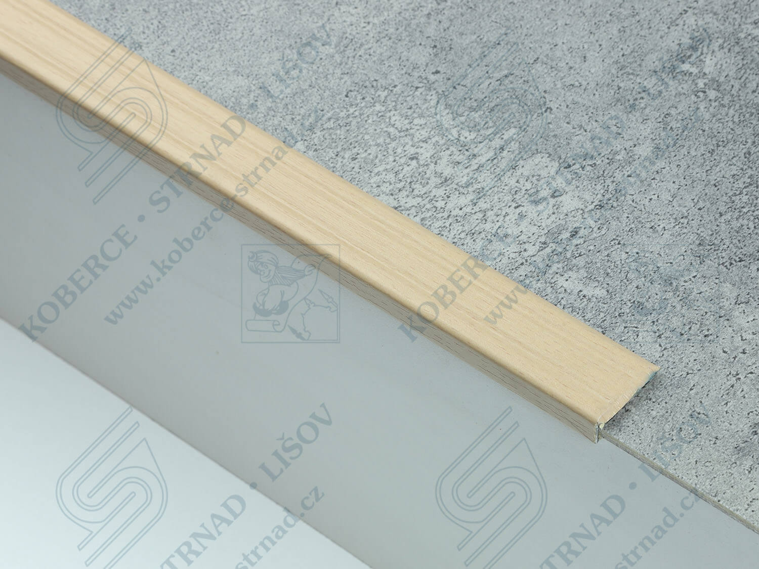 Schodová hrana 24,5x10 mm H22 buk světlý 21536225