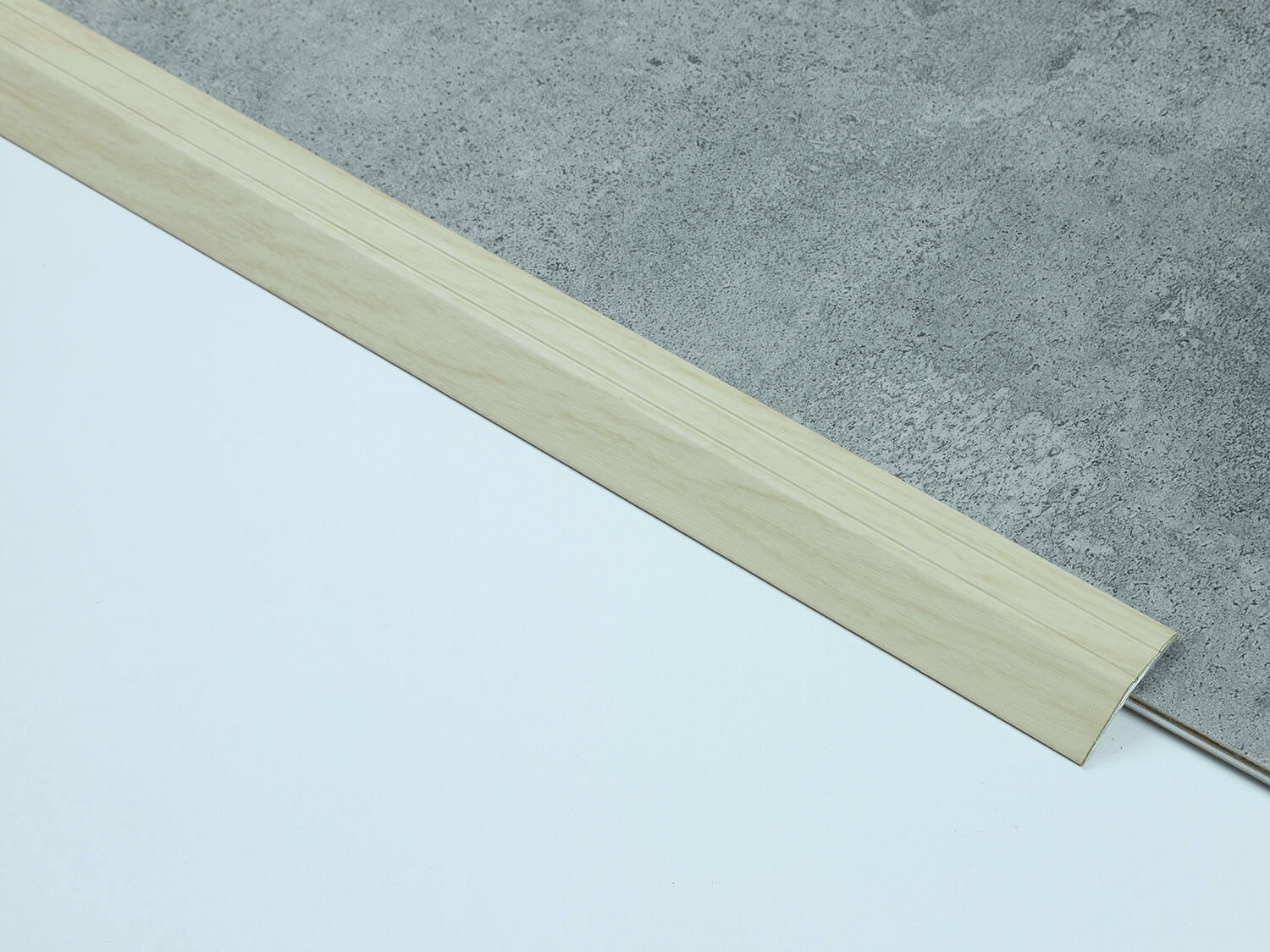 Náběh 8mm Profilpas 10 přechodová lišta samolepicí 74029