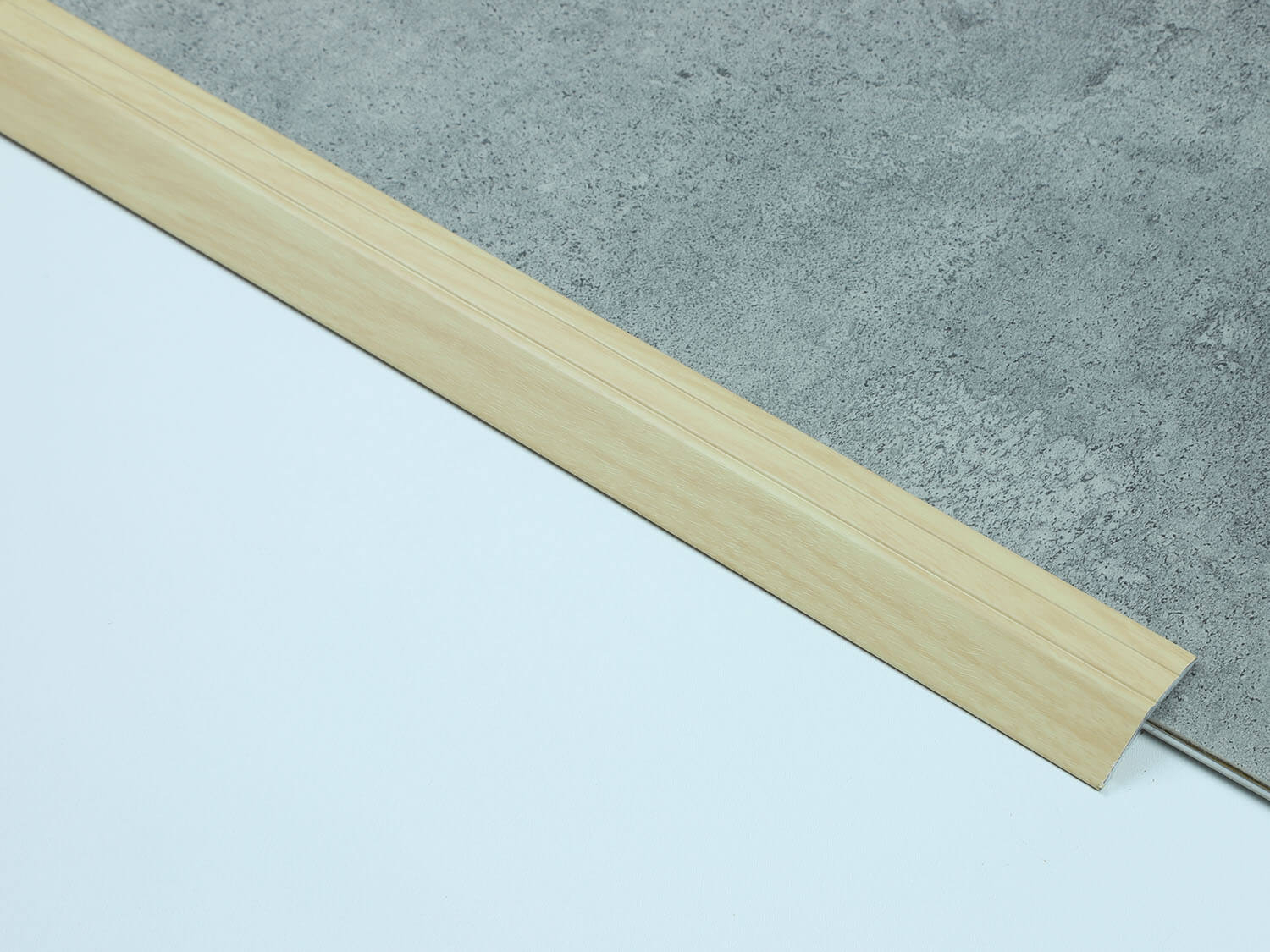 Náběh 8mm Profilpas 15 přechodová lišta samolepicí 74030