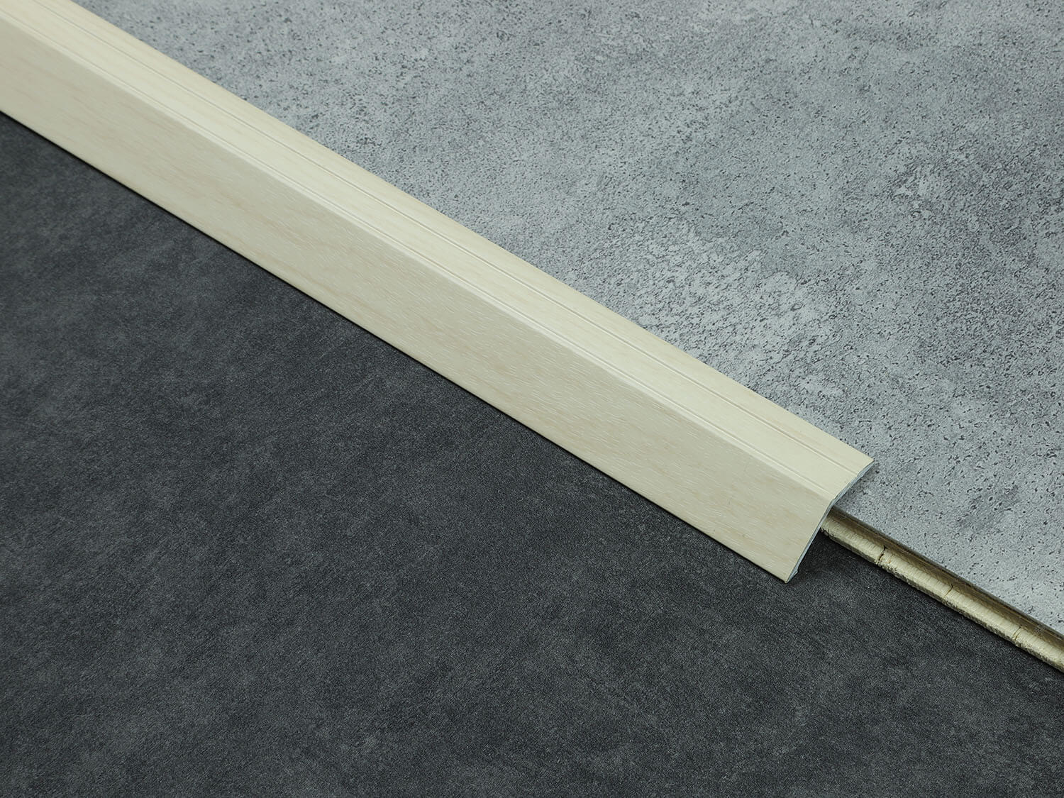 Náběh 14 mm Profilpas 10 přechodová lišta samolepicí 74059