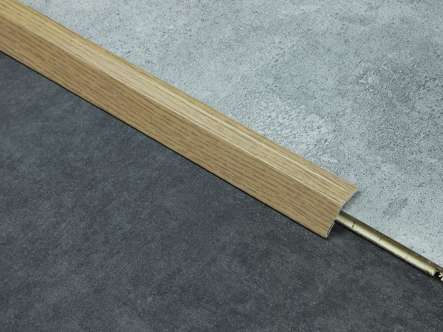 Náběh 14 mm Profilpas 40 přechodová lišta samolepicí 74063