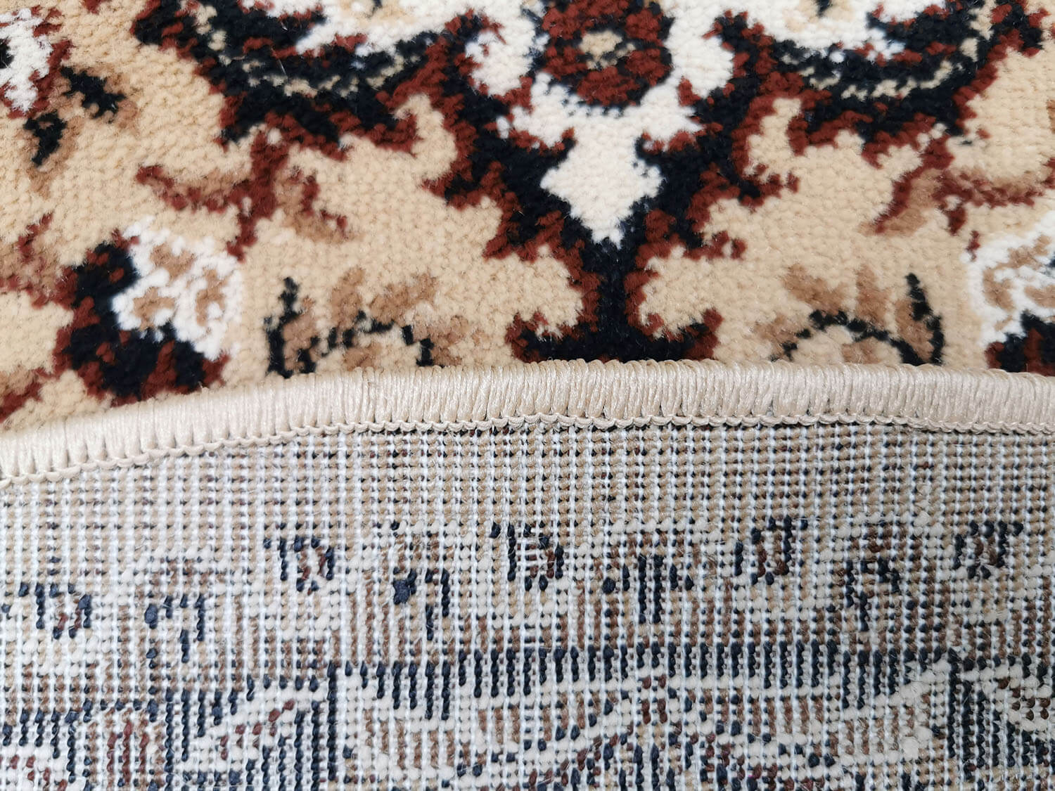 Klasik béžový ovál