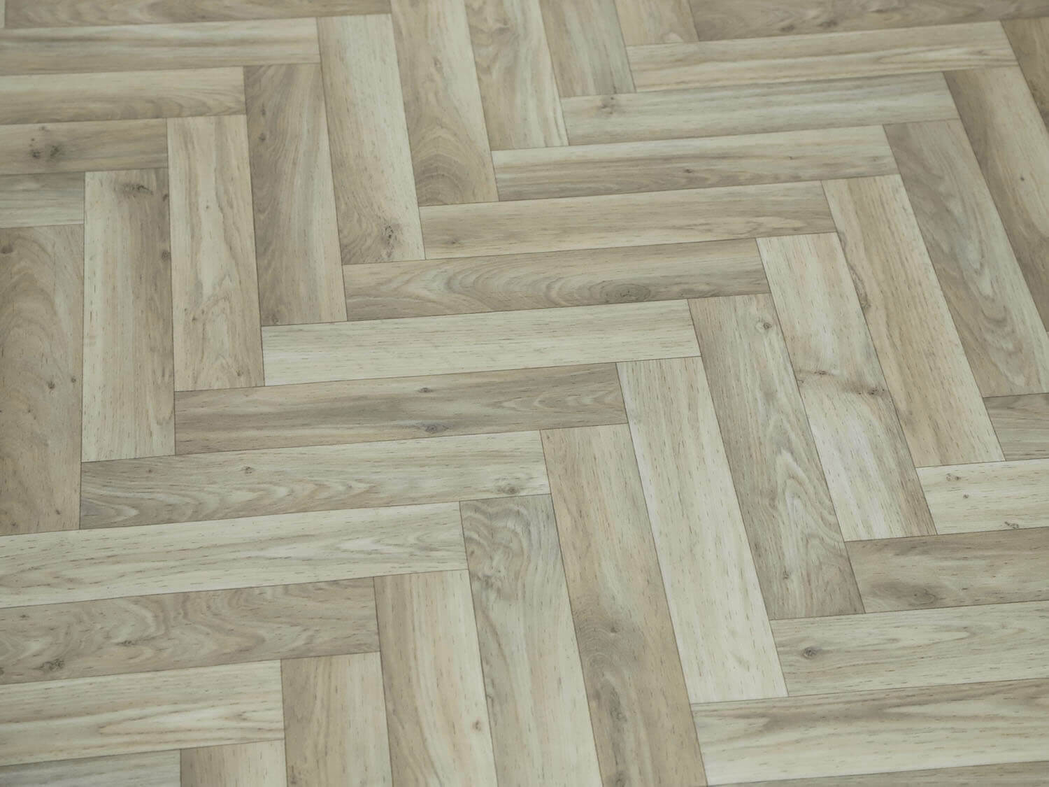 Xtreme Oak chevron 913M