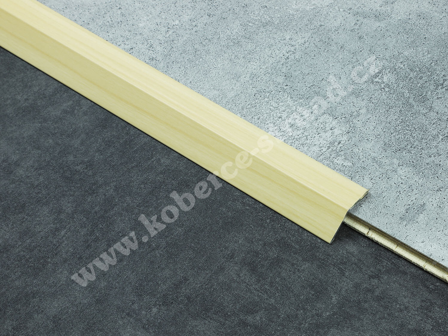 Náběh 14 mm H40 javor přechodová lišta samolepicí 21541400-05