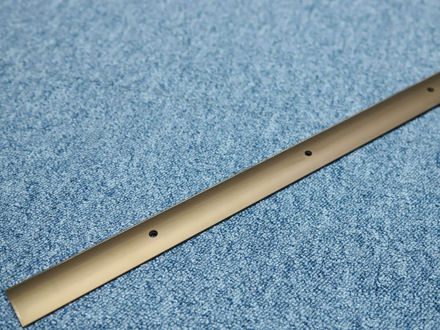 Oblouk 33 mm Küberit 232 bronz vrtaná SUPER AKCE